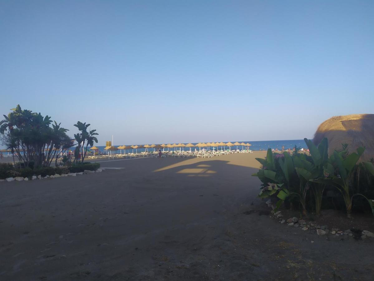 Carihuela Sweet&Beach Торемолинос Екстериор снимка